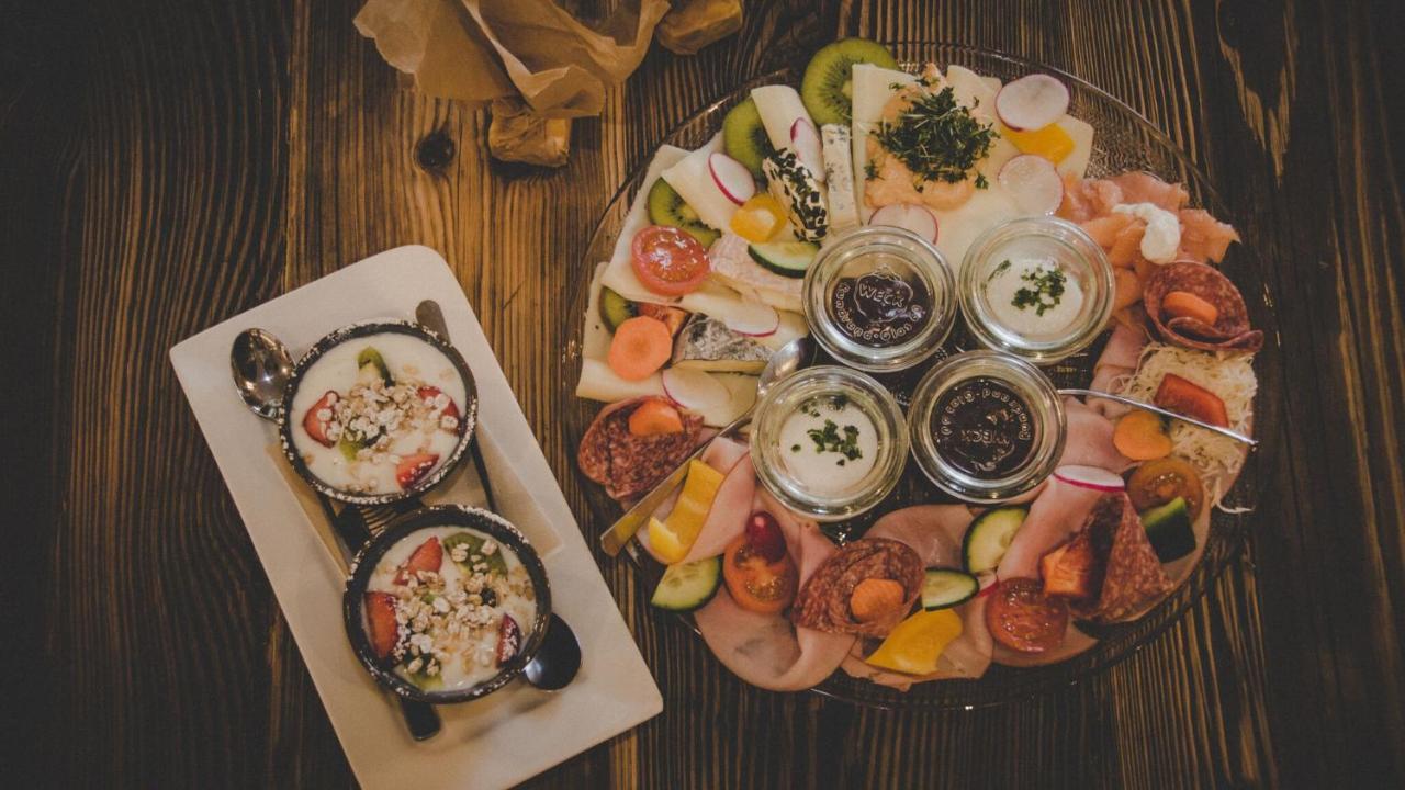 Отель Cafe-Restaurant Leo Кальсдорф-бай-Грац Экстерьер фото